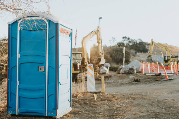 Best Standard Portable Toilet Rental in Ellsworth, WI